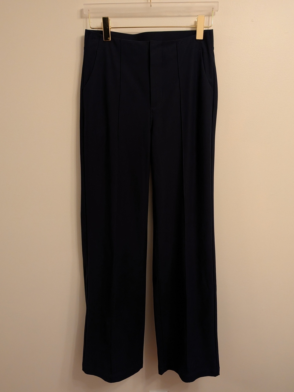 Vuori Womens Pleated Pants Navy Sm